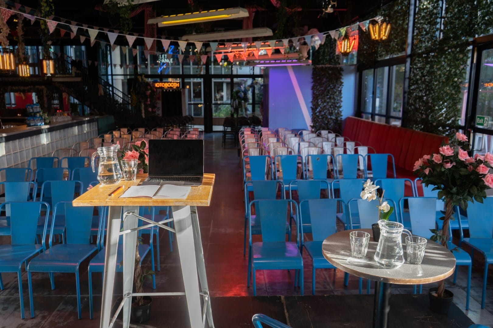 Photo of Huckster London, Main Floor