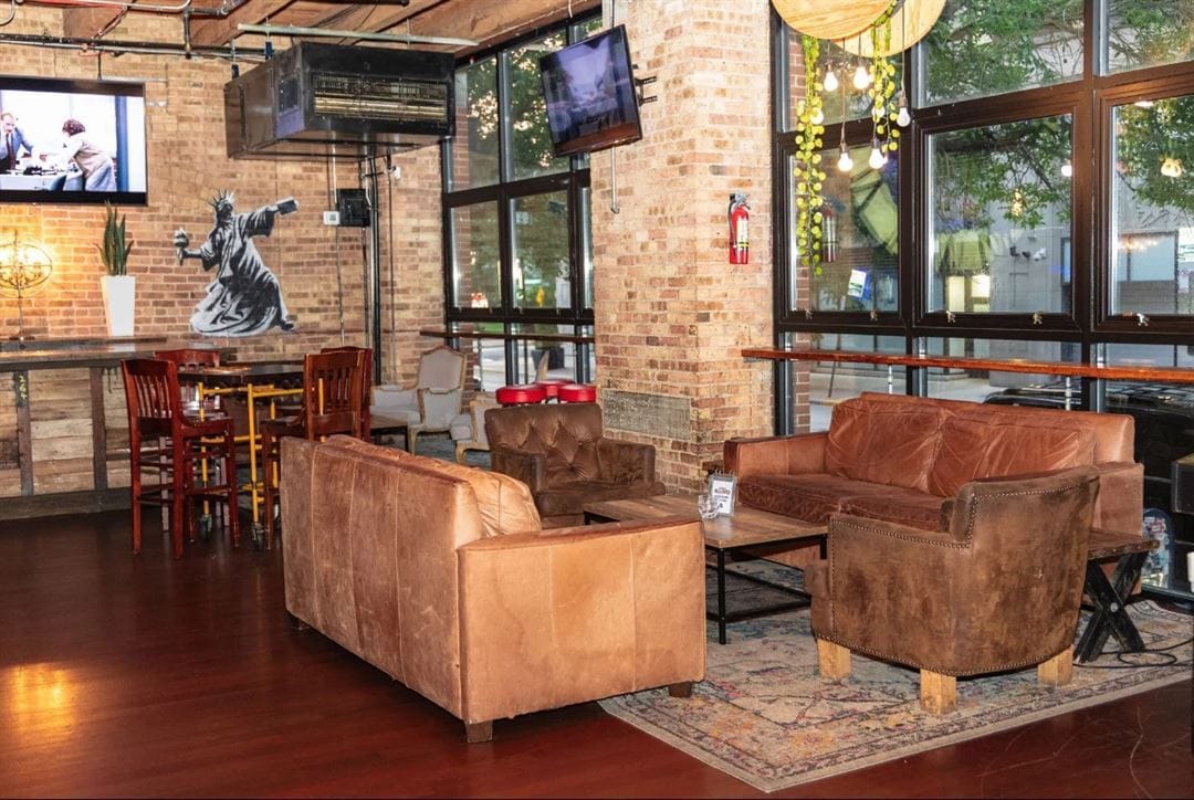 Photo of Headquarters Beercade, Window Lounge