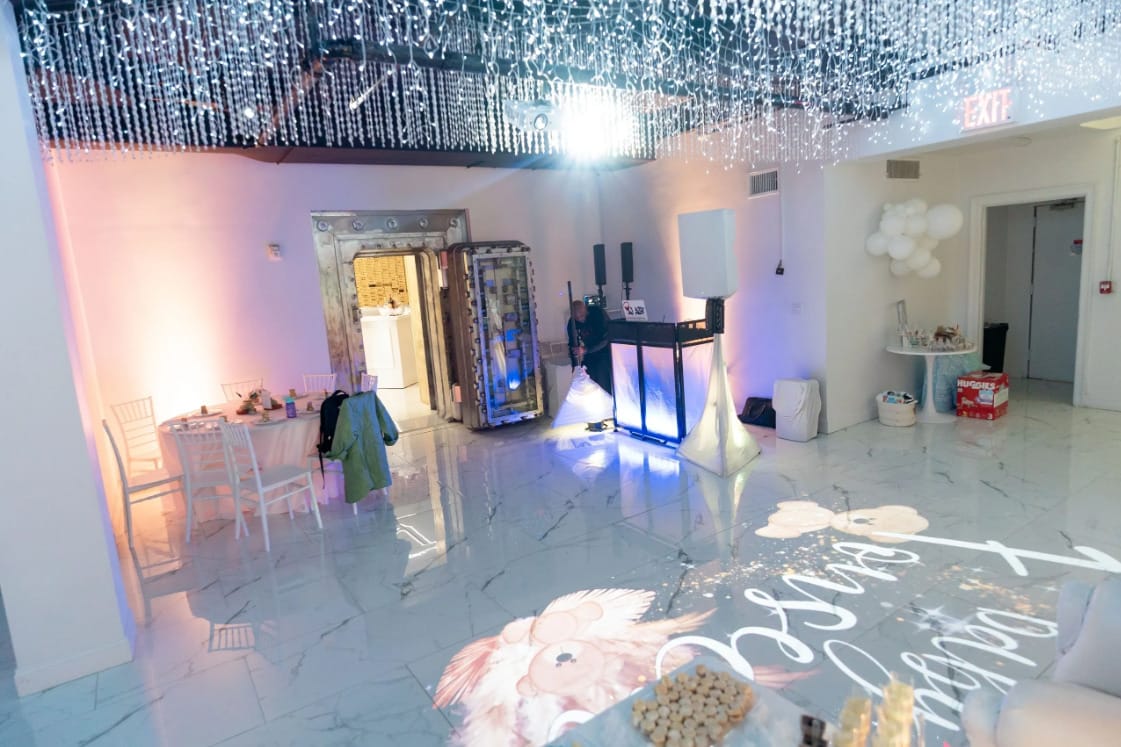 Photo of Dreams NYC Ridgewood, Vault Room