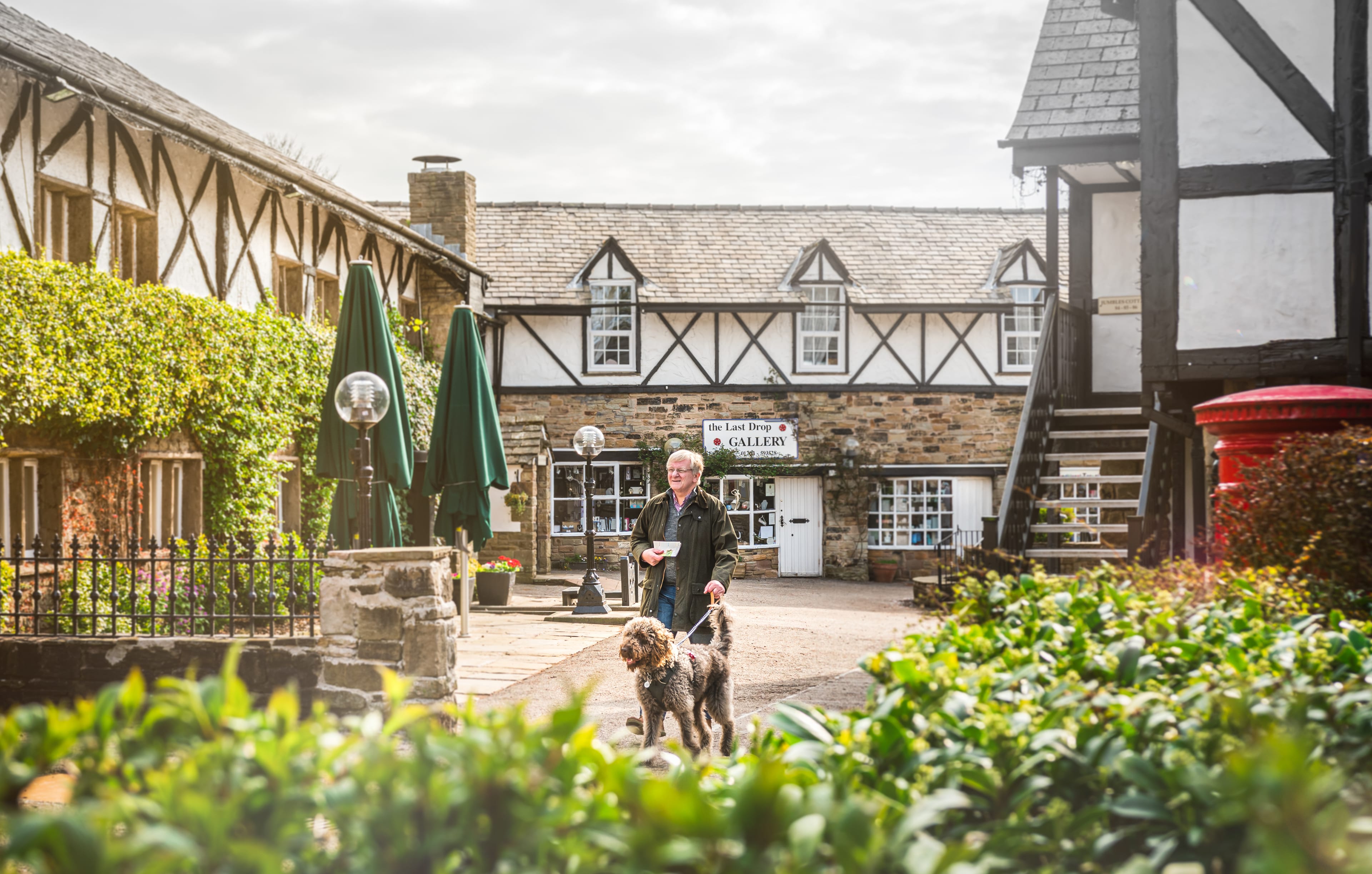 Photo of Last Drop Village Hotel & Spa, Harwood Suite