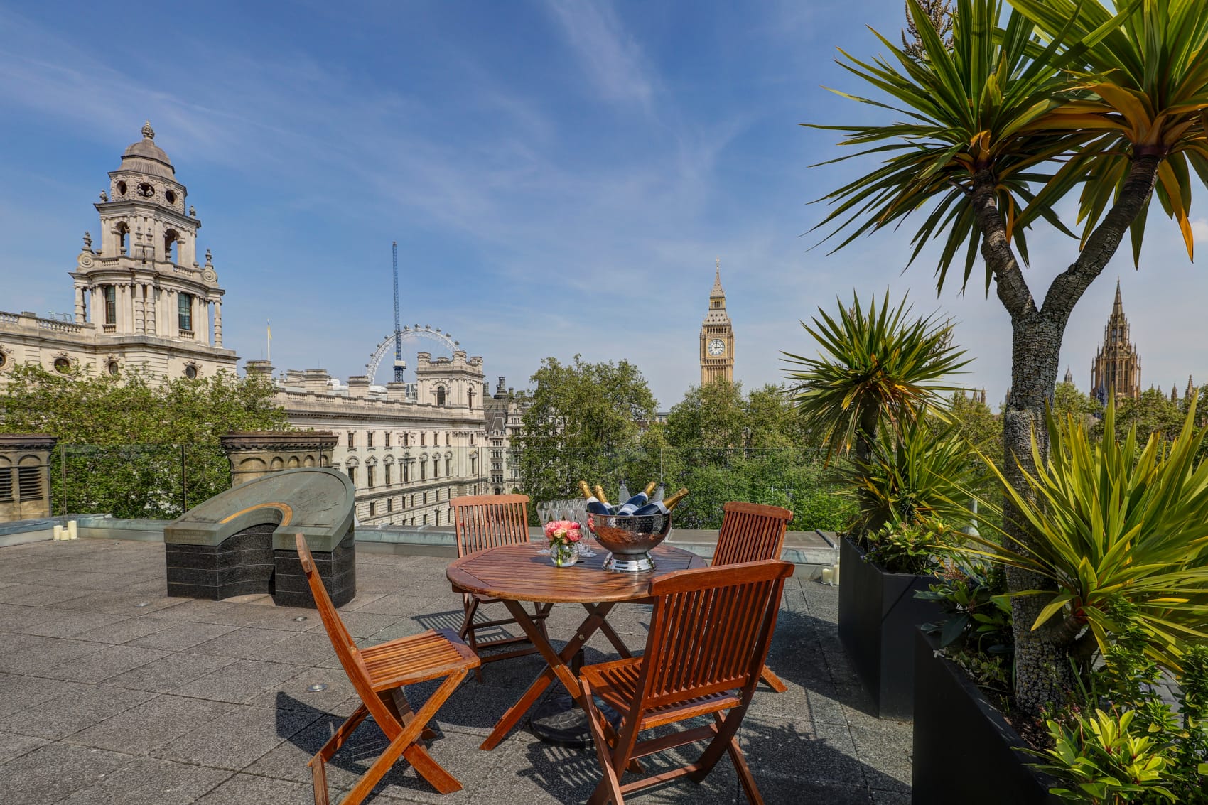 Photo of Surveyors House RICS Westminster, Terrace