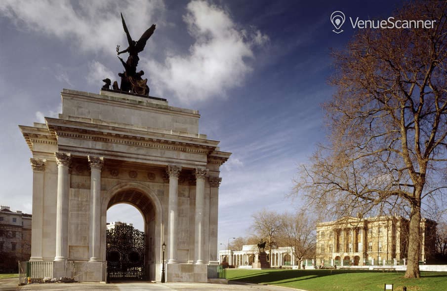 Quadriga Galleries, Wellington Arch photo #10