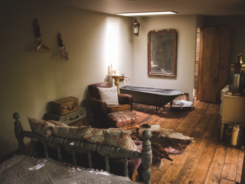 Photo of The Dreys, Woodcutters Lodge