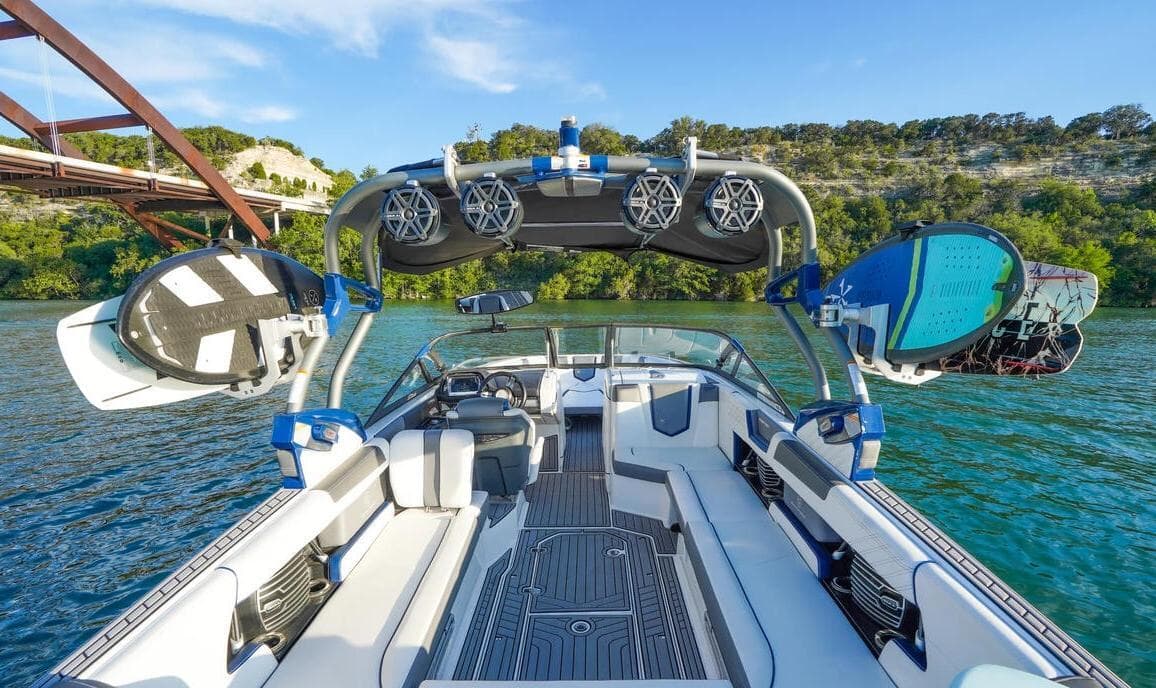 Photo of Good Vibes Boat Rental Lake Austin