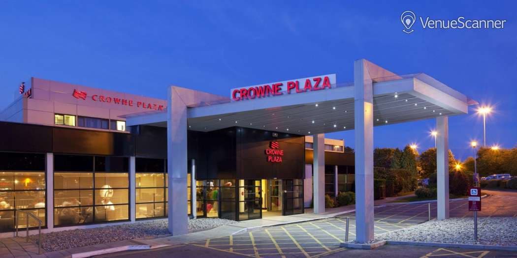 Crowne Plaza Manchester Airport, Boardroom Meeting Room photo #3