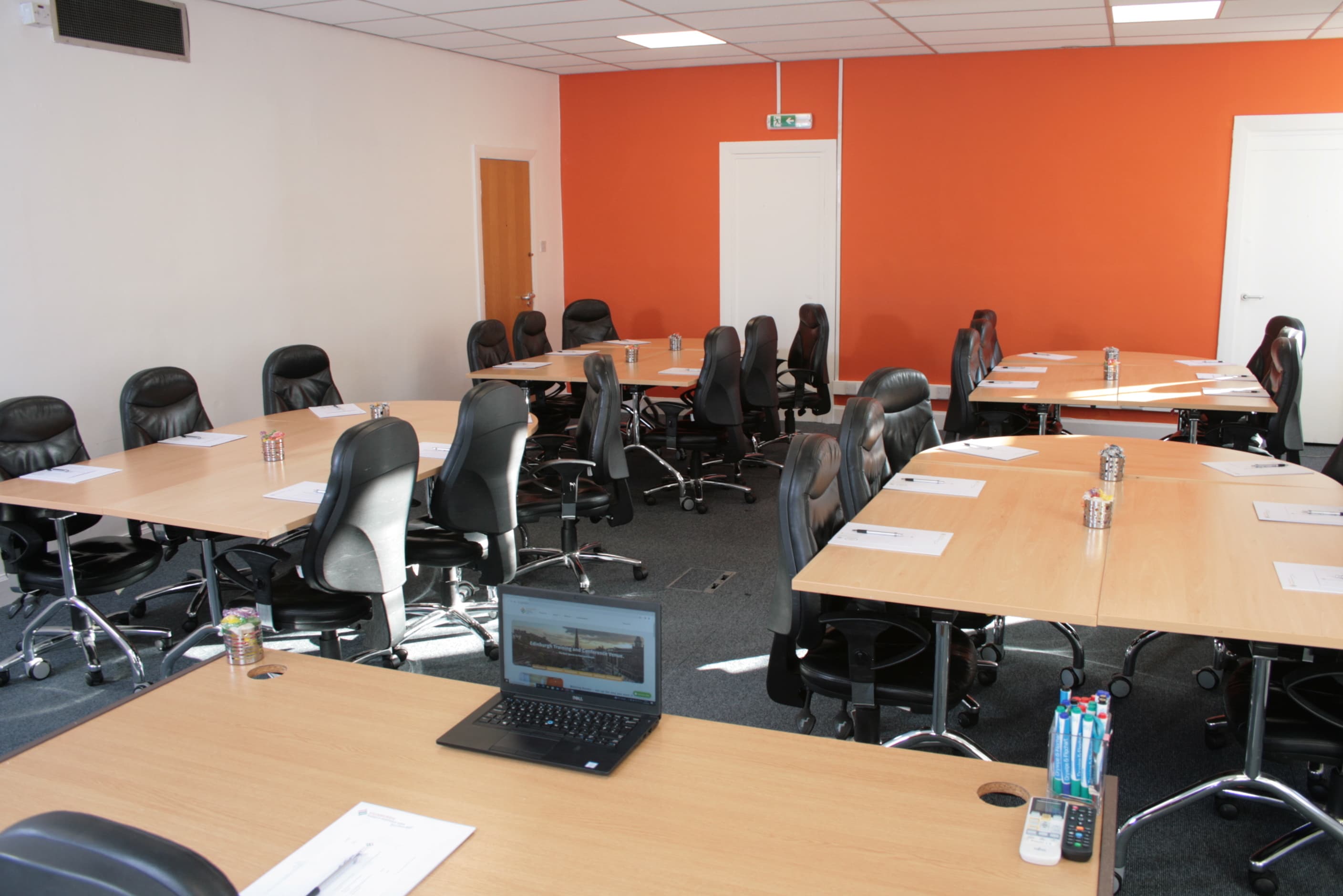 Room 3.5, Edinburgh Training And Conference Venue photo #2