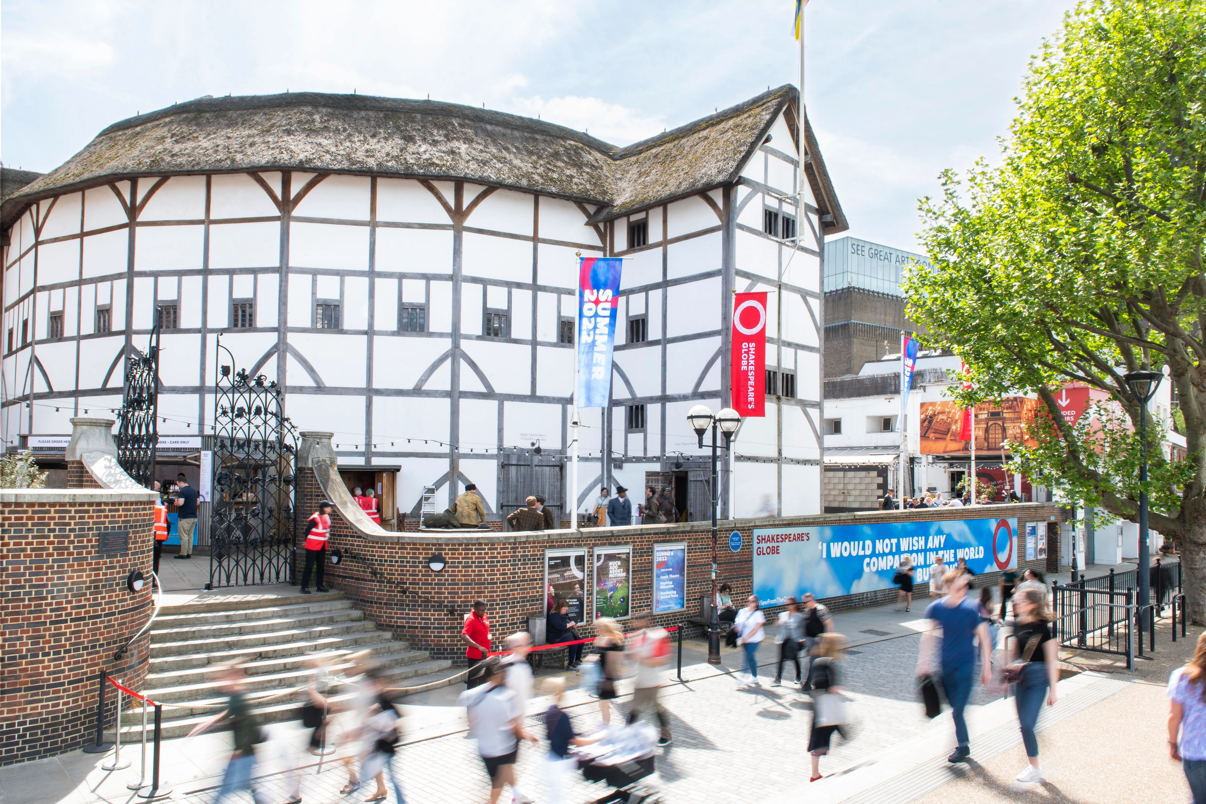 Photo of Shakespeare's Globe, The Globe Theatre