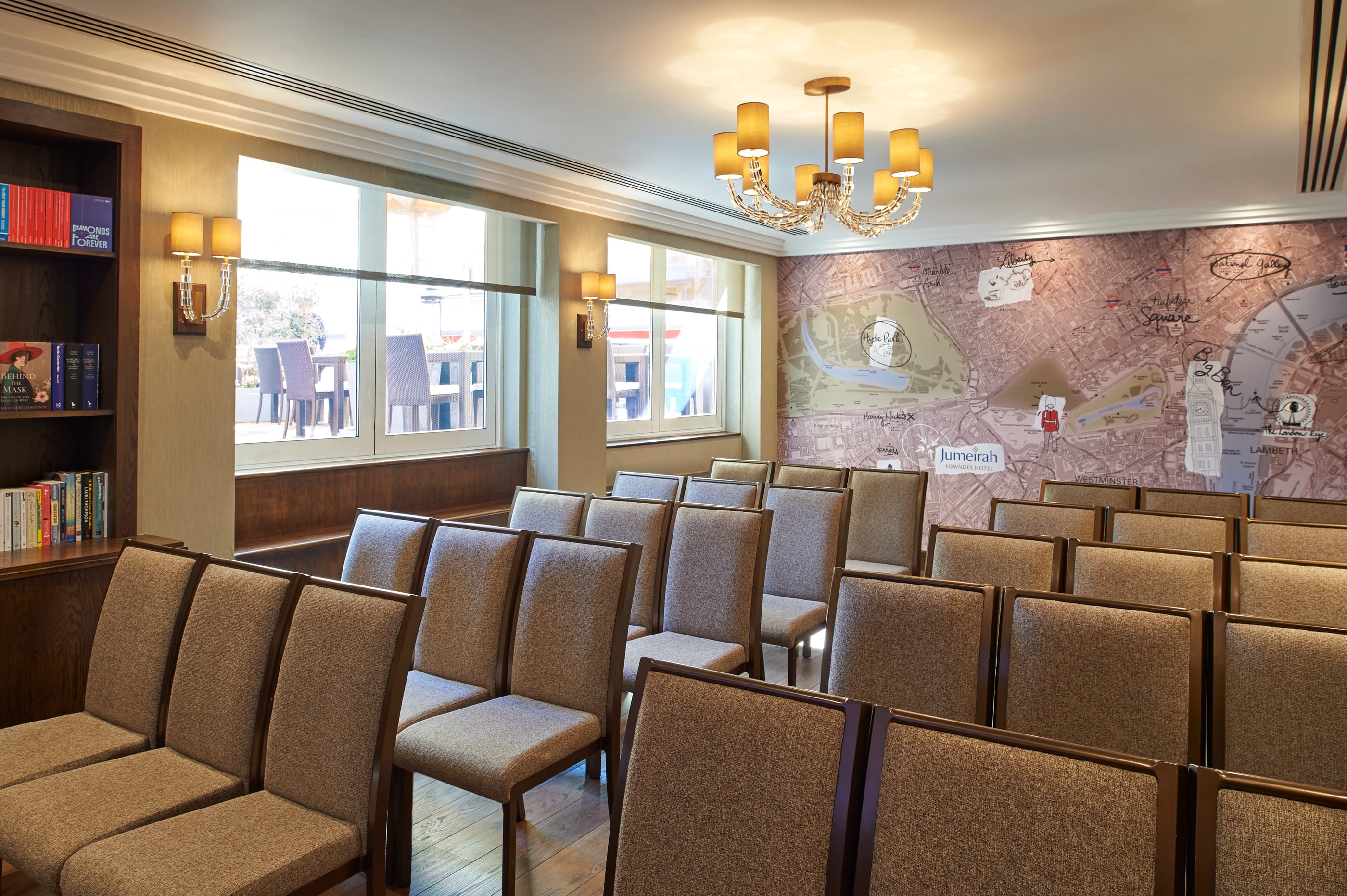 Photo of Jumeirah Lowndes Hotel, The Map Room
