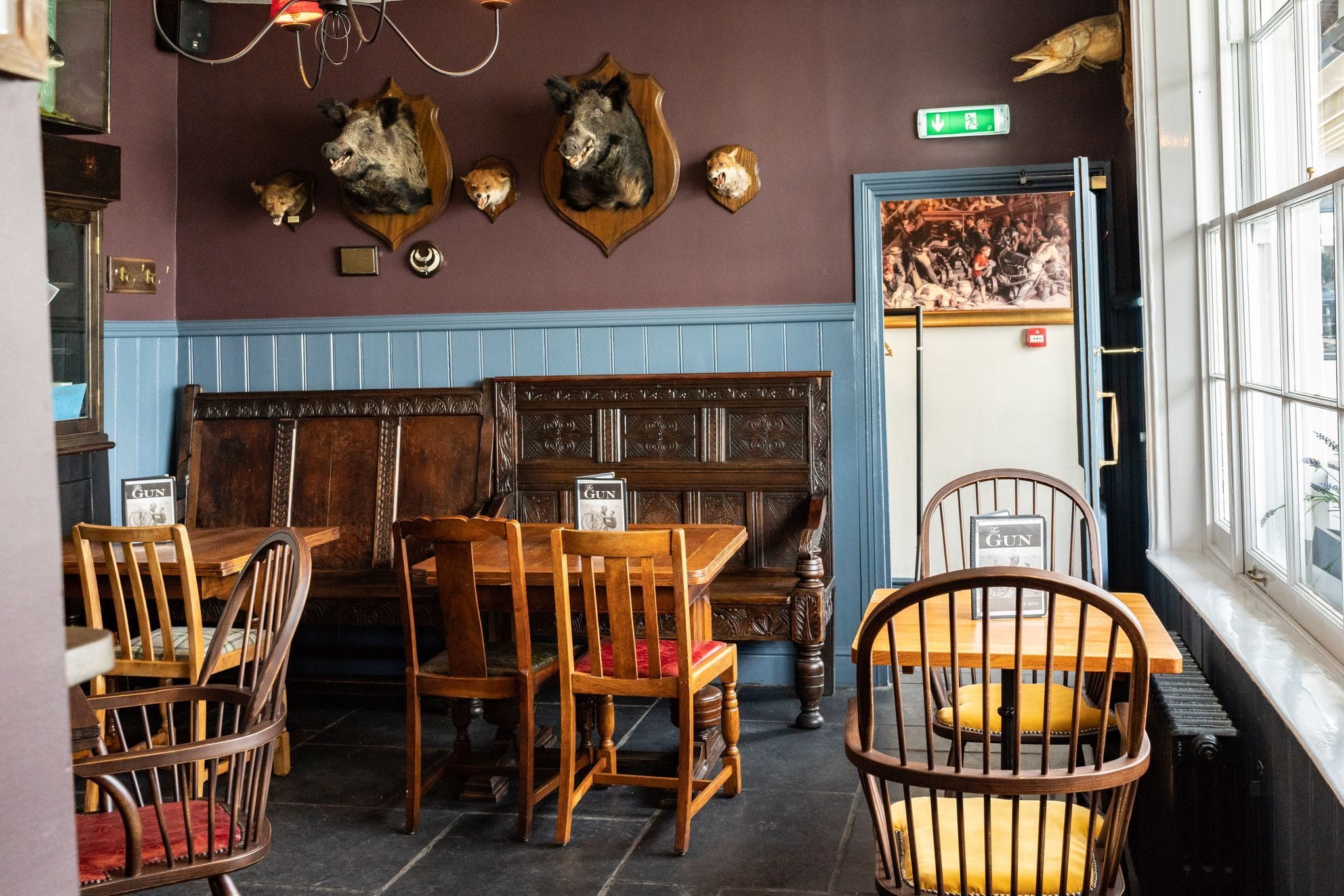 Photo of The Gun, The Red Room