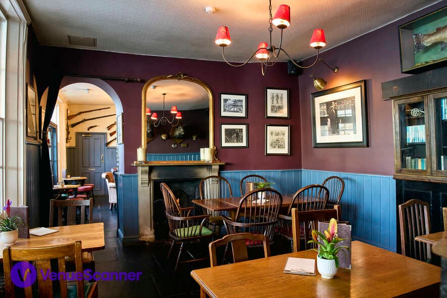 The Red Room, The Gun photo #2