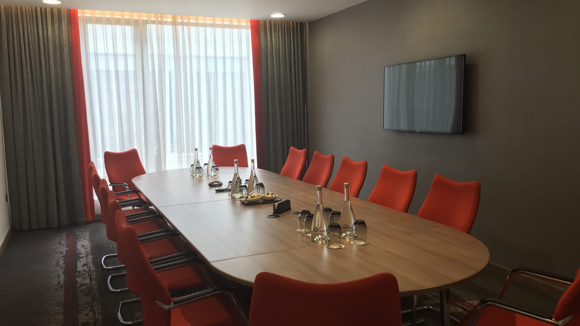 Photo of Clayton Hotel Chiswick, Griffin Suite
