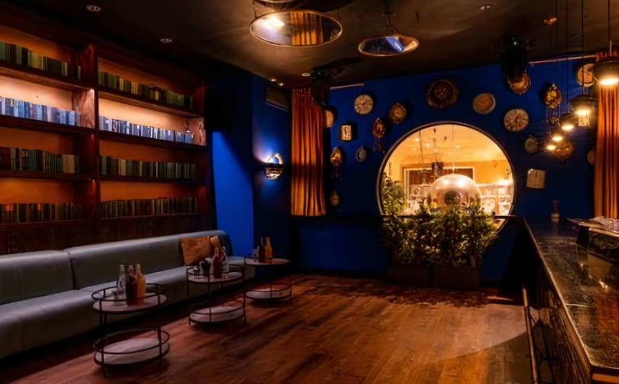 Full Venue, La Victoria Social Club photo #2