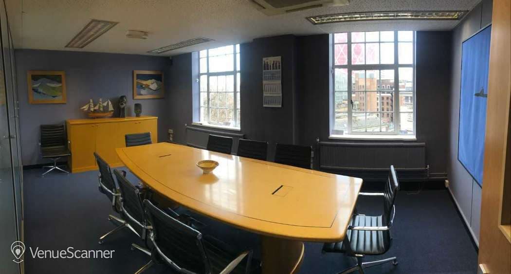 Grosvenor Gardens Meeting Room, Mocoh Brokers Office photo #4