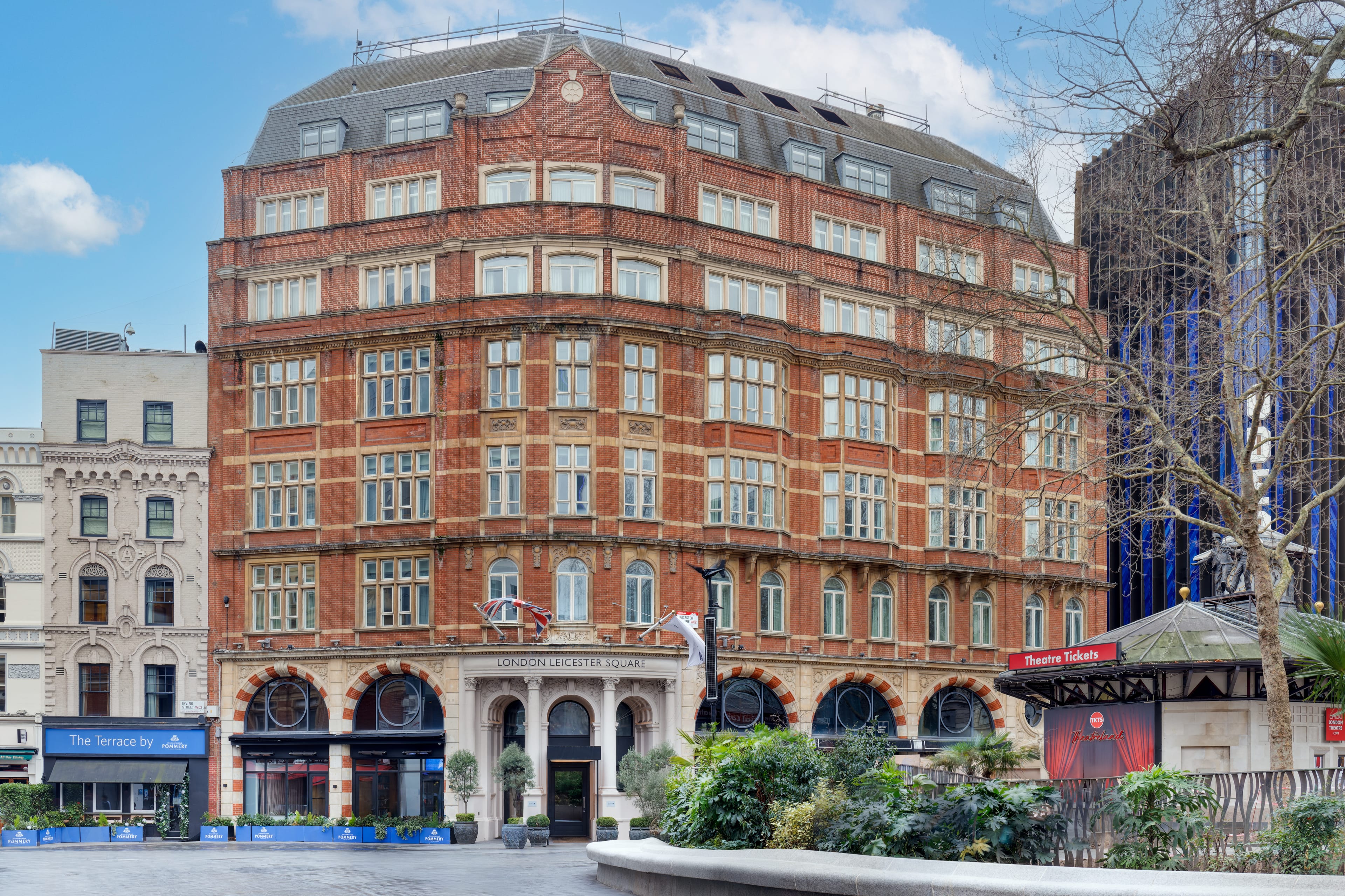 Photo of Radisson Blu Hotel, London Leicester Square, The Skyline Penthouse At Leicester Square