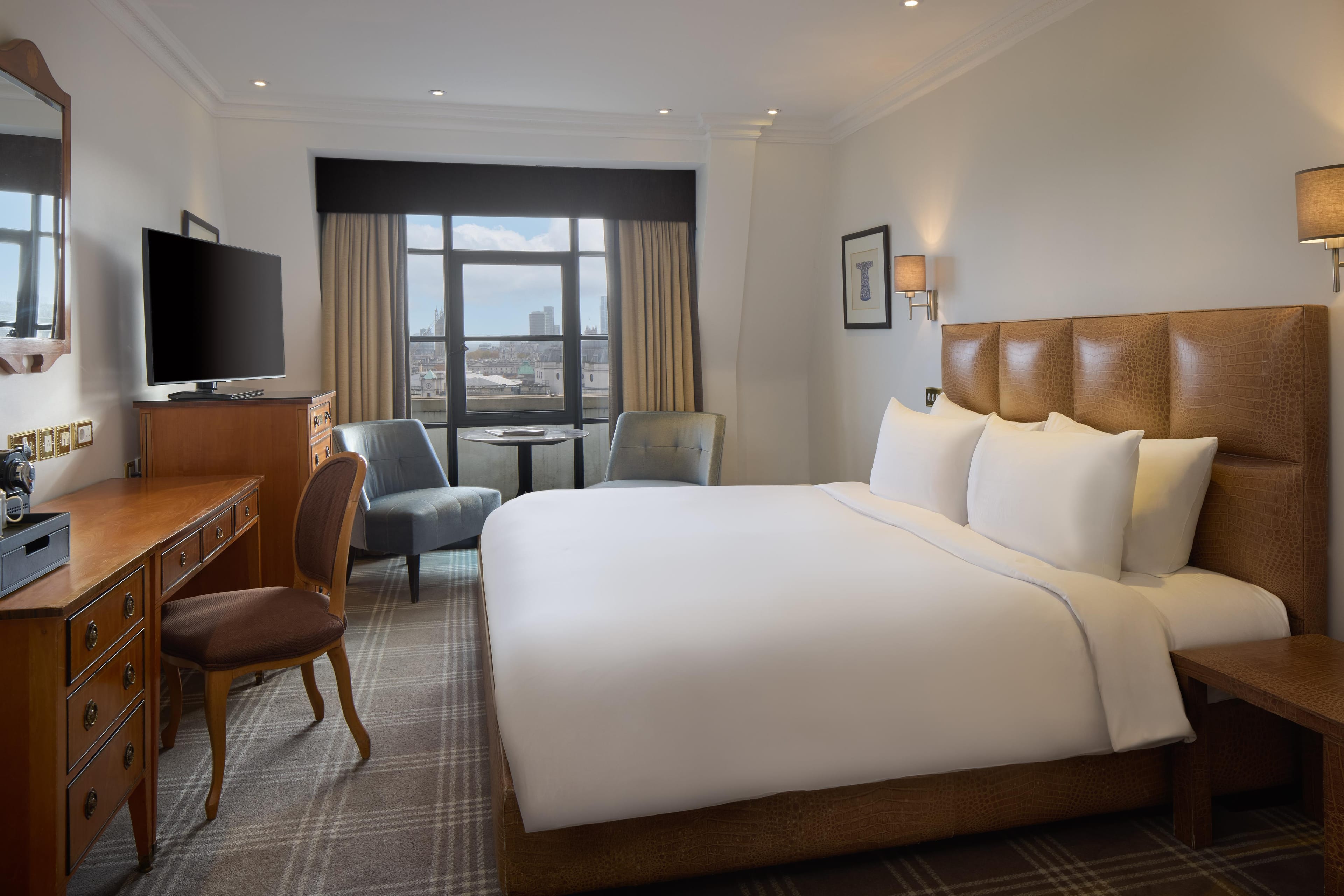 Photo of Radisson Blu Hotel, London Leicester Square, The Skyline Penthouse At Leicester Square