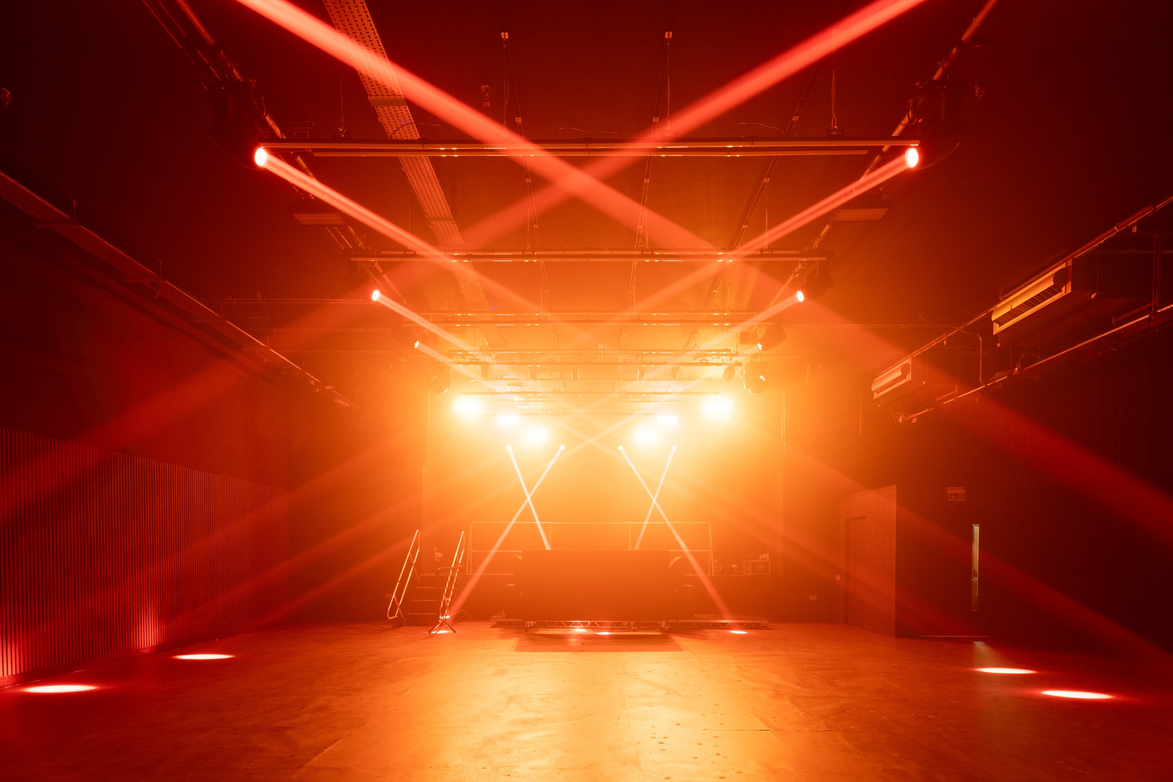 Room 1, Amber's Club photo #3