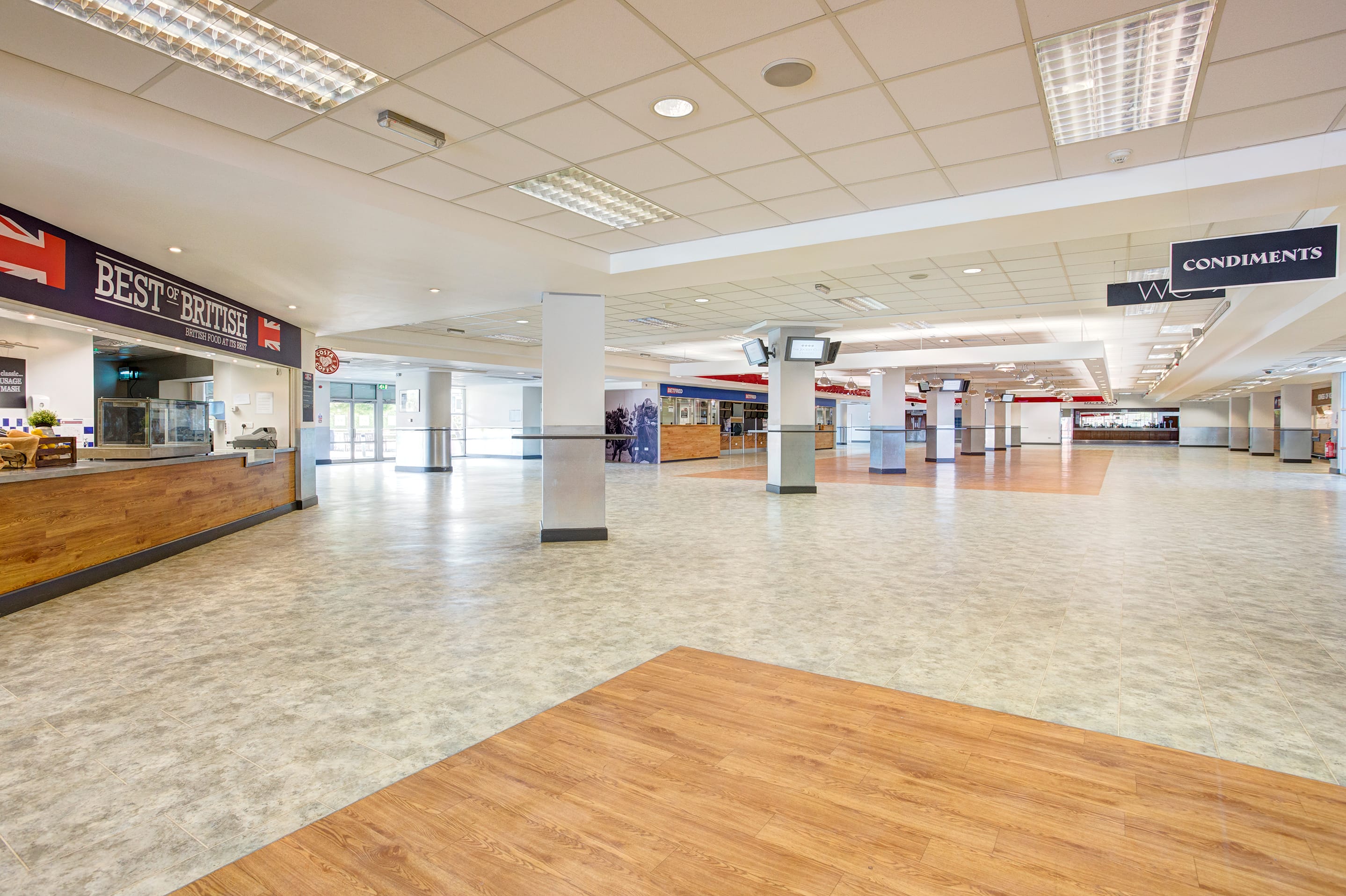 Photo of Kempton Park Racecourse, Exhibition Hall