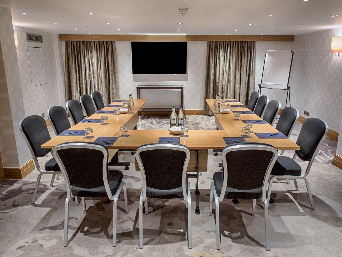 Photo of Hilton London Kensington, Holland Suite