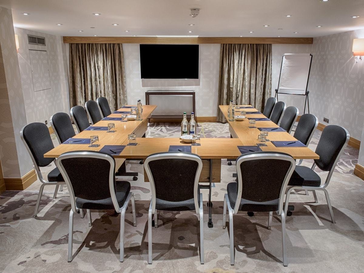 Photo of Hilton London Kensington, Holland Suite