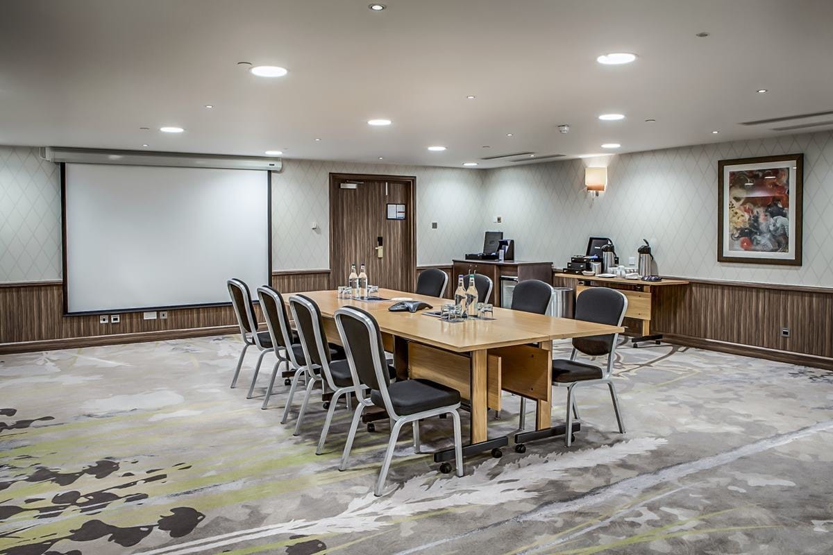 Photo of Hilton London Kensington, Chelsea Room