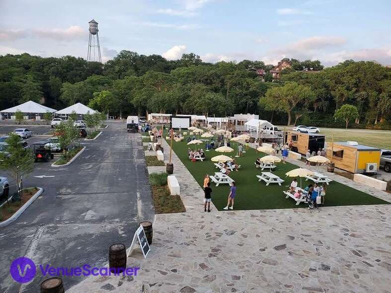 Full Venue, El Arroyo At Rockin’ R photo #3