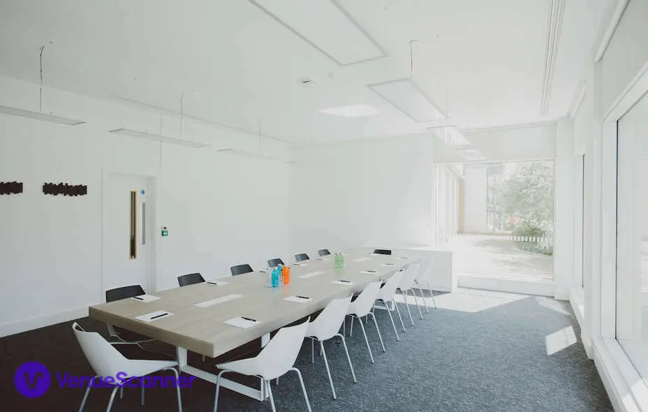 Canterbury, Orega Slough photo #1