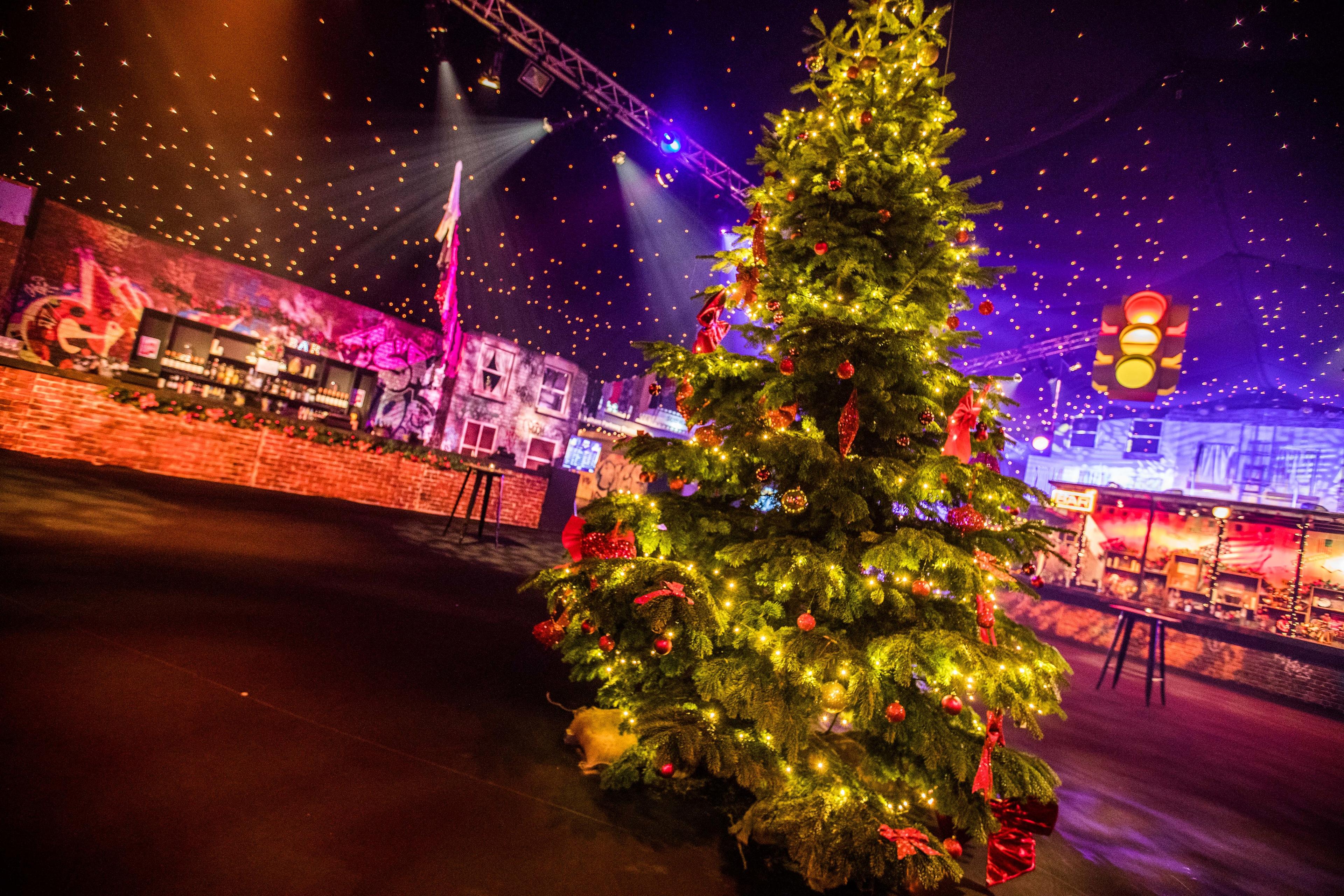Christmas In New York At Evolution London, Exclusive Christmas Party photo #3