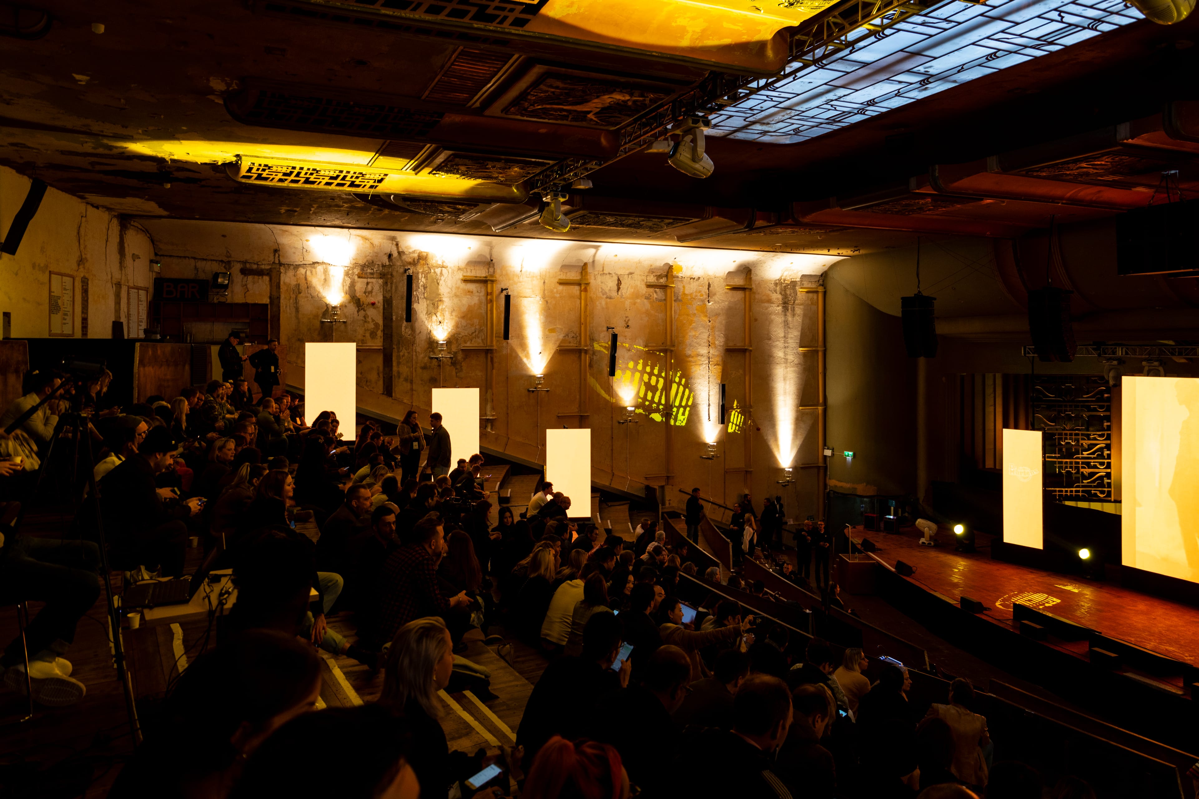 Photo of EartH (Evolutionary Arts Hackney), Theatre