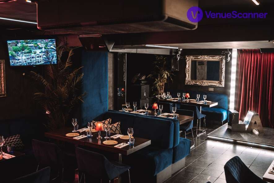 Privee By Layalina, Layalina photo #2