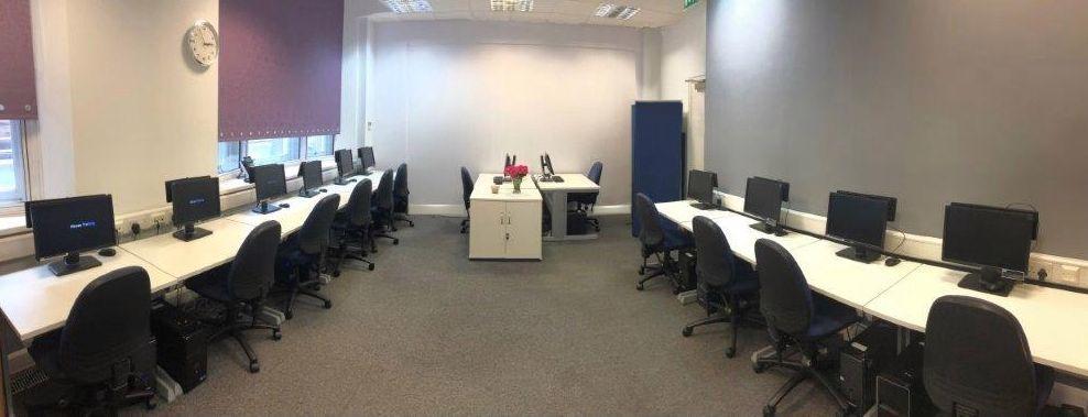 Training Room In Ec2, Equipped With Or Without Pcs, Training Room In Ec2 photo #0