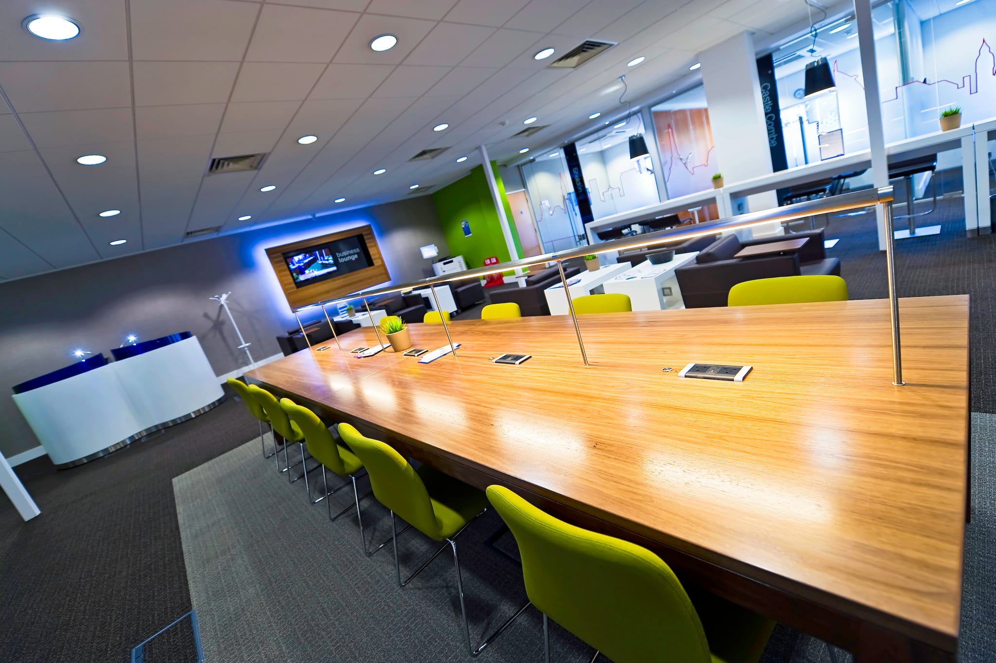Photo of Regus Express Leigh Delamere Services