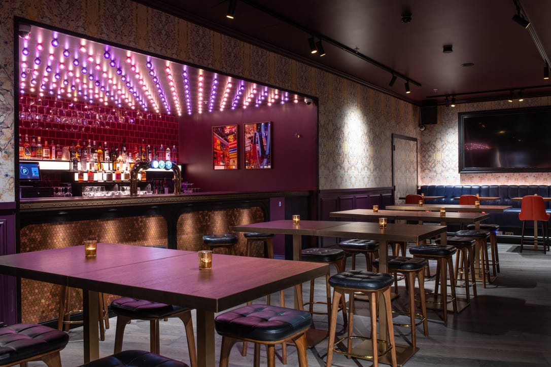 Photo of Puttshack Bank, Ruby Private Room