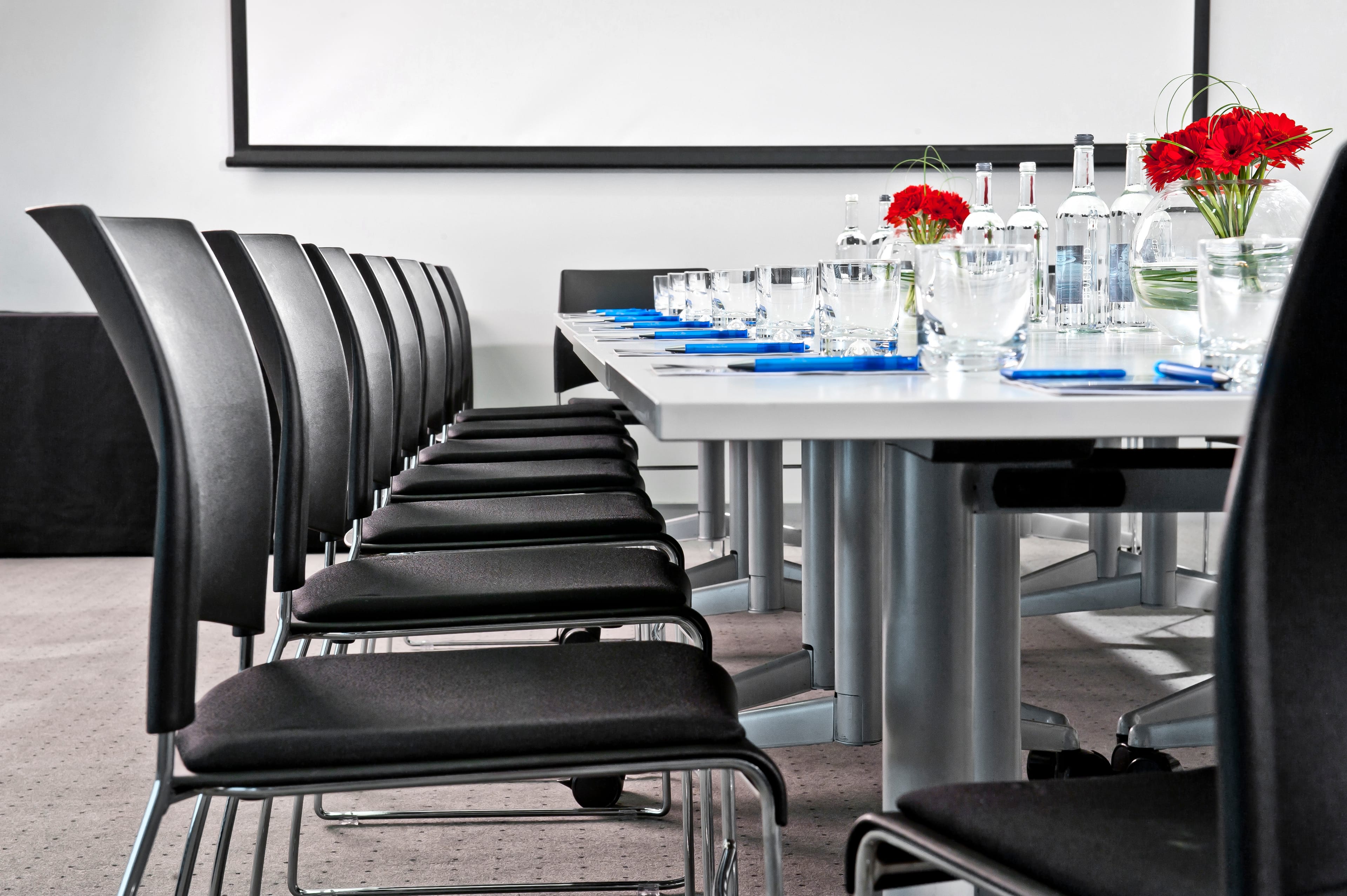 Photo of Mercedes - Benz World, Moss Or Campbell Suite