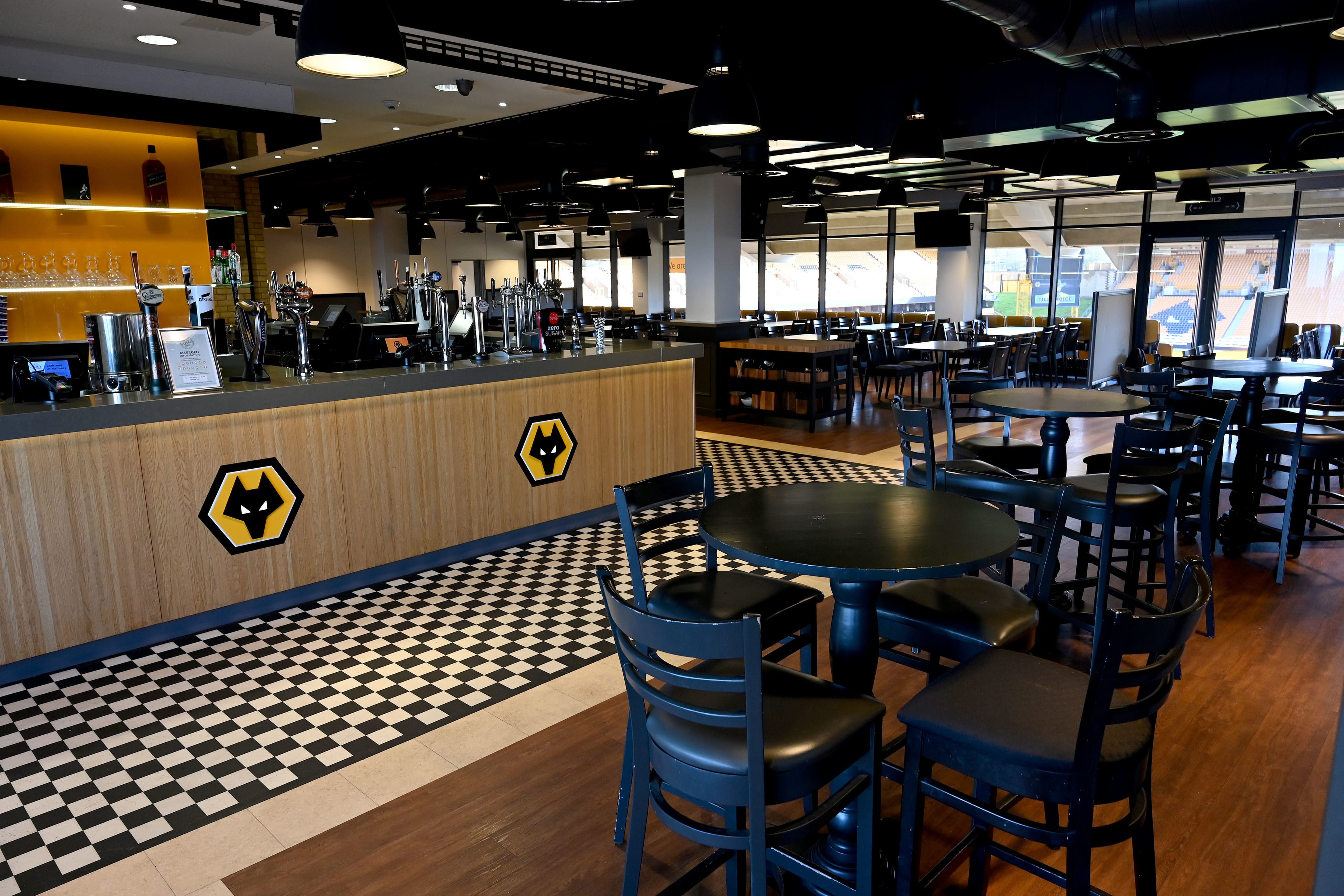 Photo of Molineux Stadium, Wv1 Bar