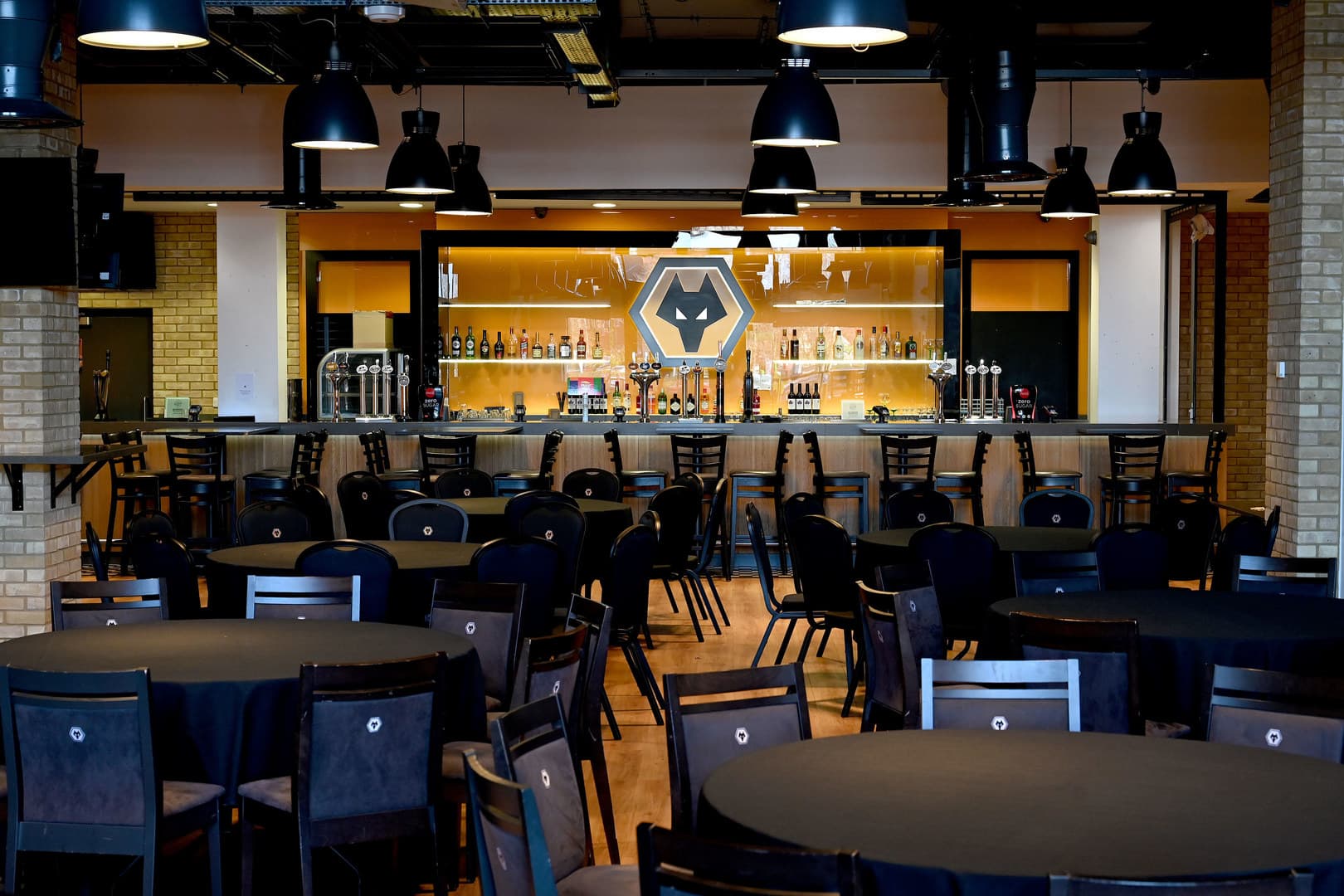 North Bank Bar, Molineux Stadium photo #1