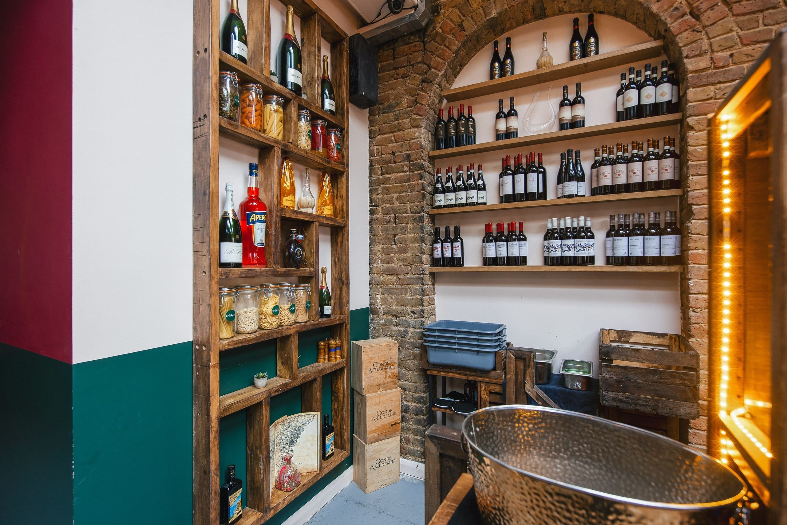 Photo of OSTERIA MBARE Clapham, Sunset Lounge