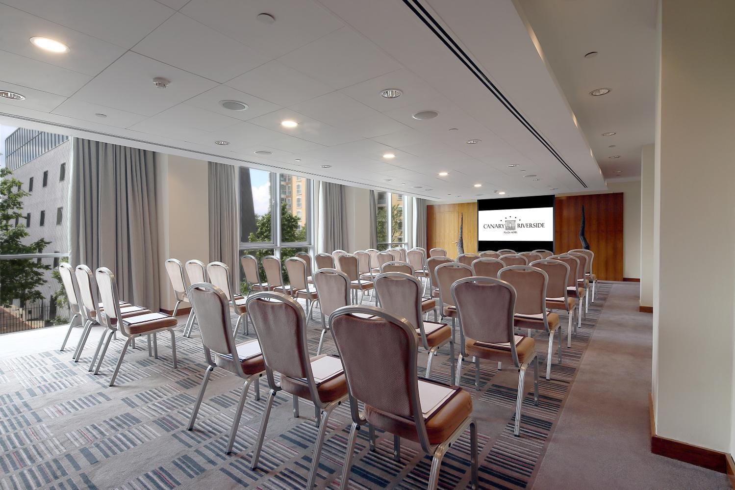 Photo of Canary Riverside Plaza London, Vignette Collection, River Room
