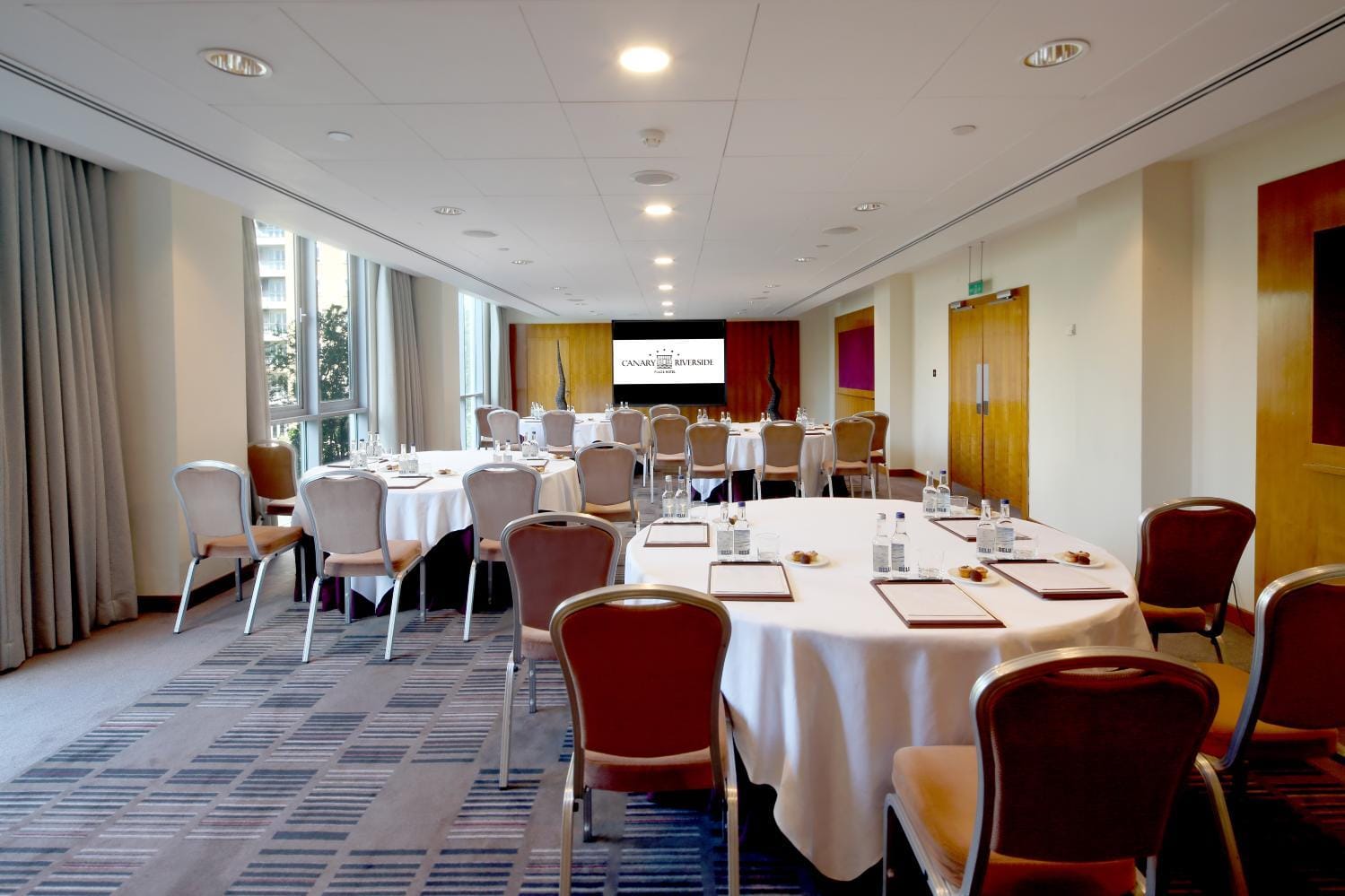 Photo of Canary Riverside Plaza London, Vignette Collection, River Room