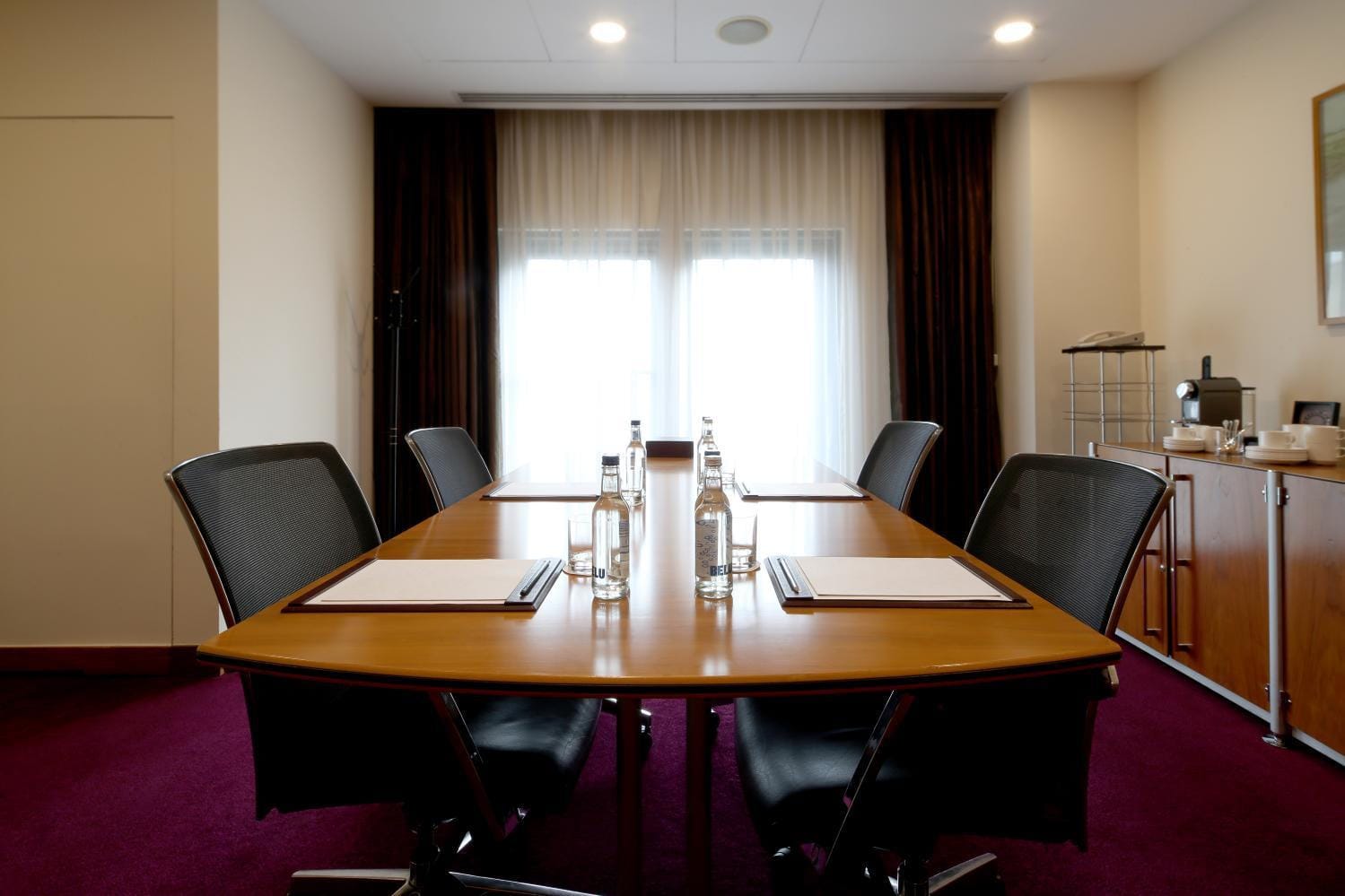 Photo of Canary Riverside Plaza London, Vignette Collection, Boardroom