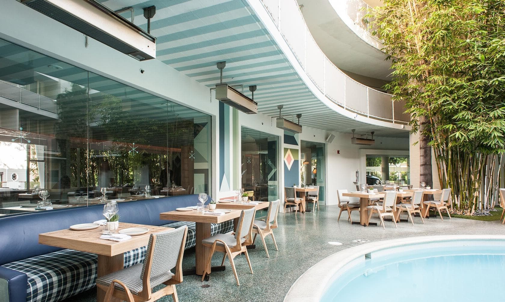 Outdoor Space, Viviane Restaurant photo #1