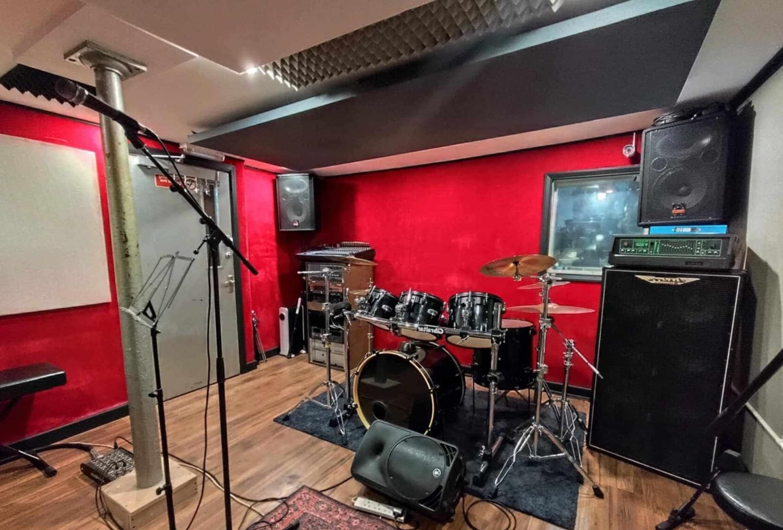 Live Room, Volume_Unlimited photo #1