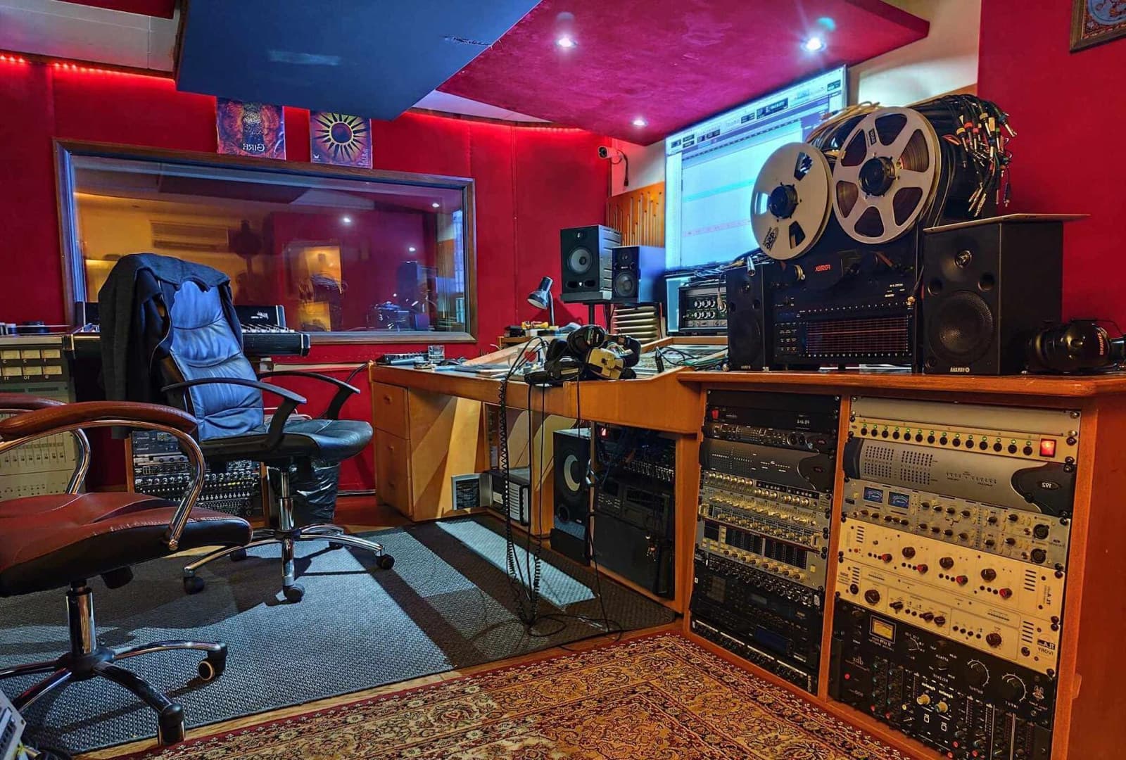 Volume_Unlimited, Control Room, undefined photo #2