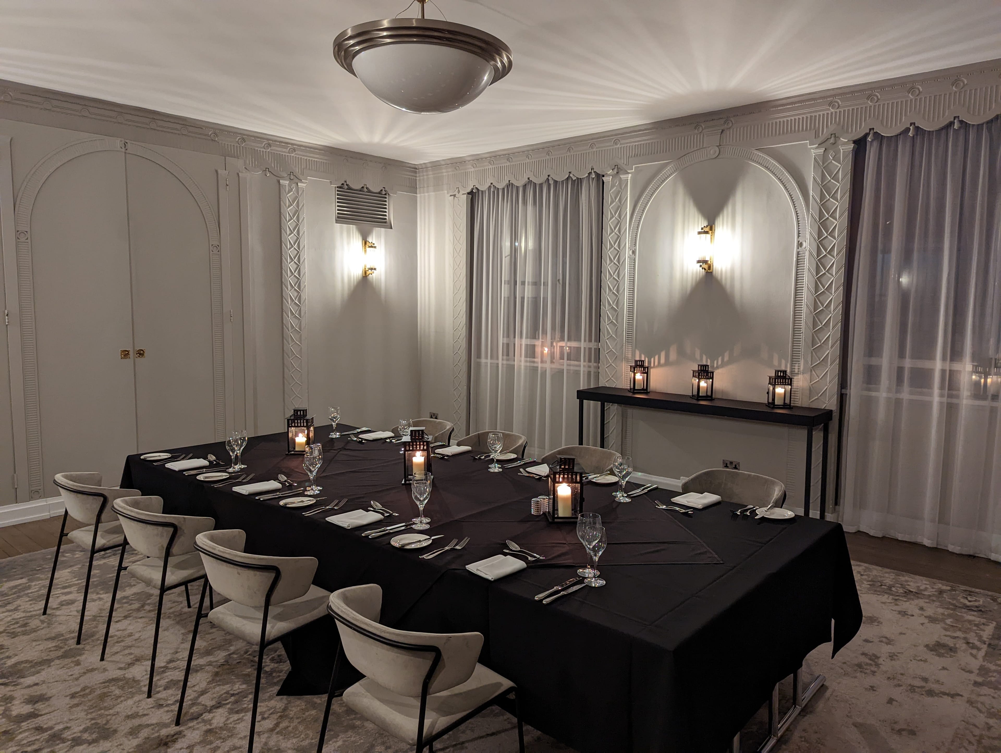 Photo of The Queens, The Queens Ballroom