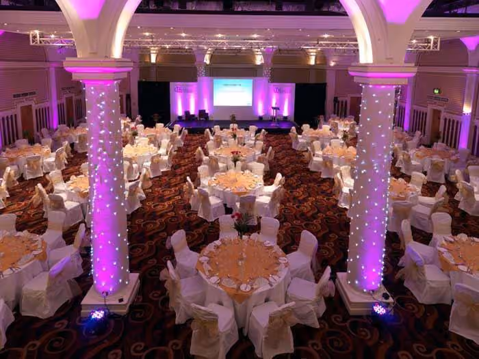 The Queens Ballroom, The Queens photo #7