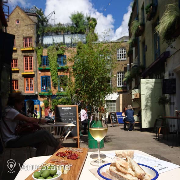 Casanova & Daughters photo #3