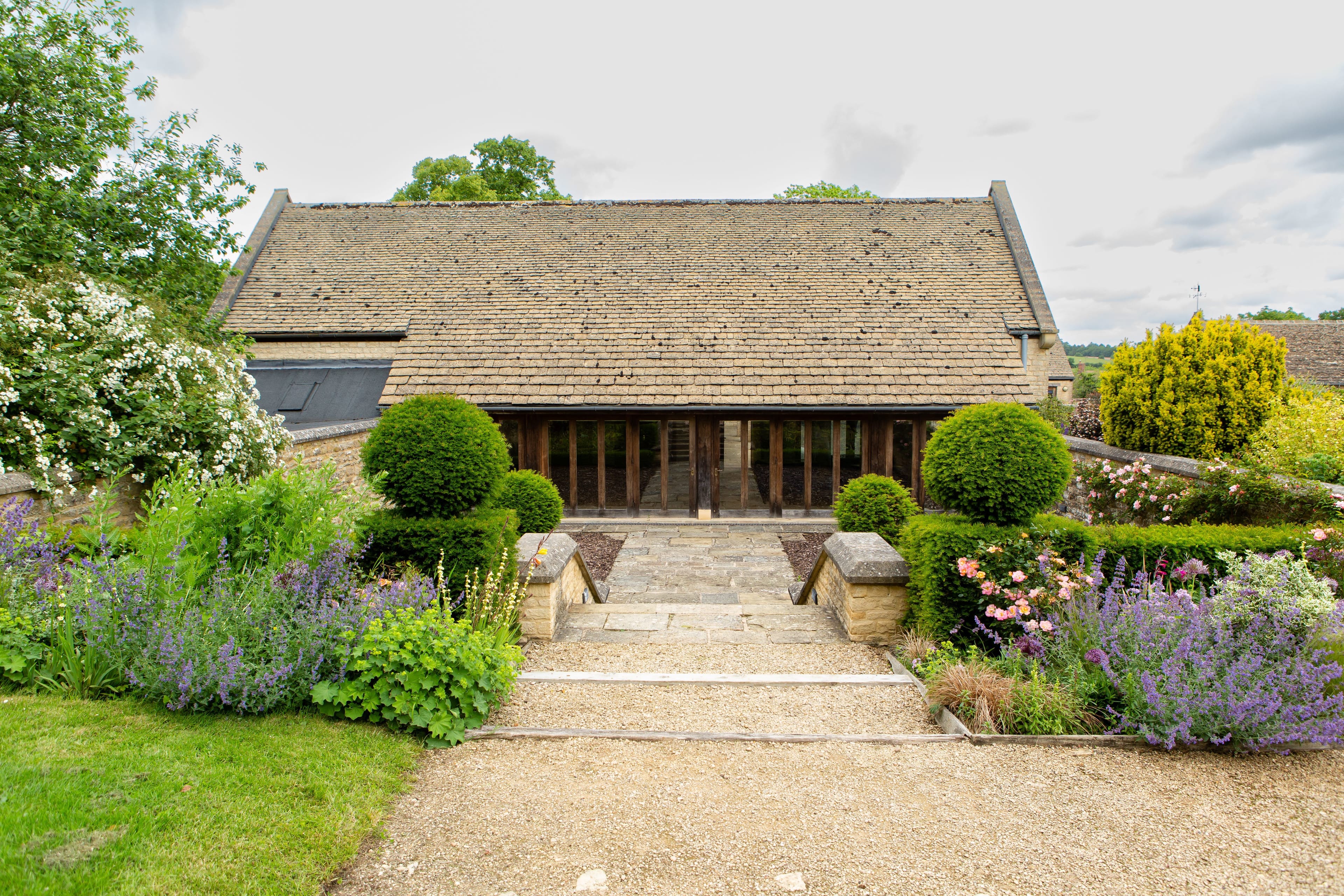 Photo of Sulgrave Manor, The Courtyard Hall