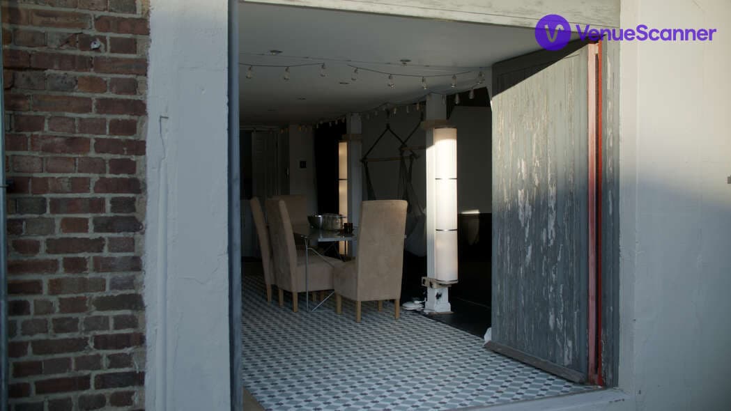 Studio, The Little Triangle Studio photo #15