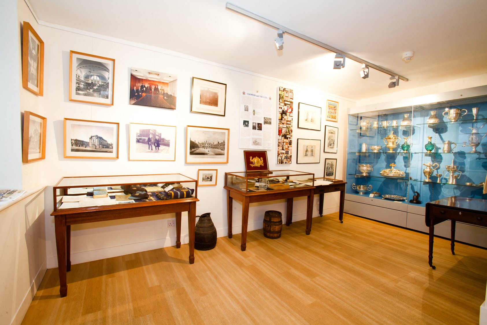 Photo of Cooper's Hall, Cooper's Hall