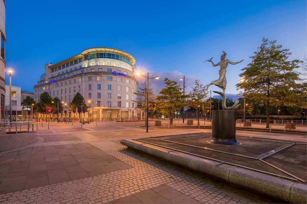Castle, Hilton Cardiff photo #2