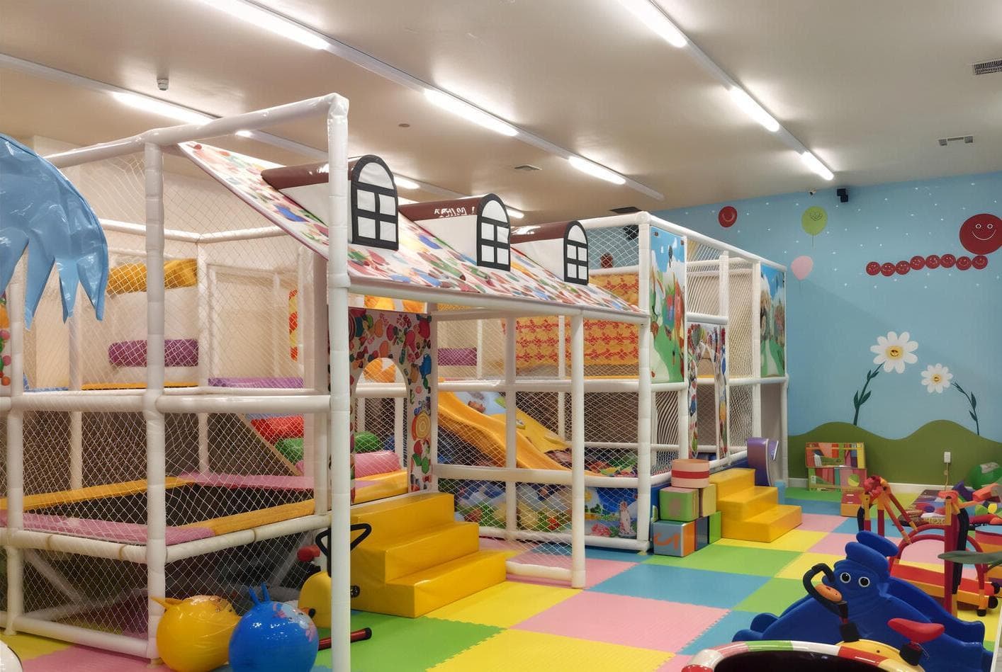 Indoor Playground, Little Rascals Clubhouse photo #1